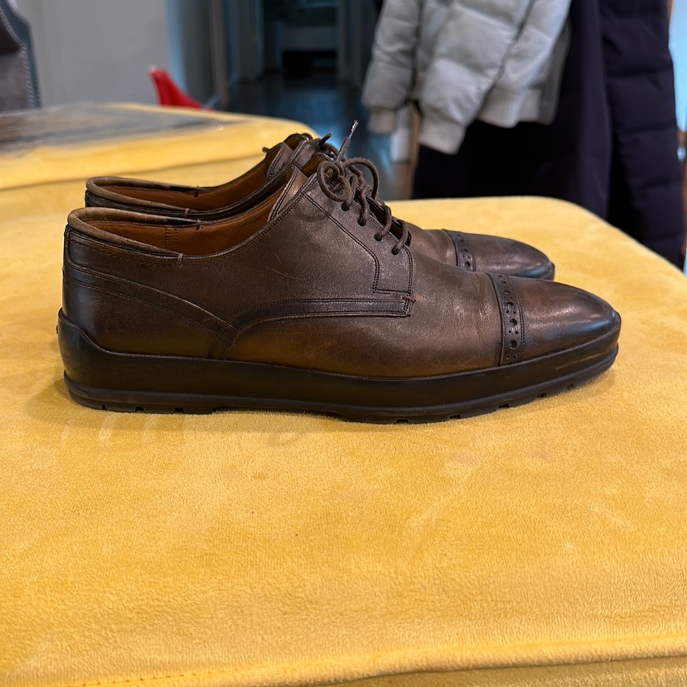 Men’s Bally oxfords